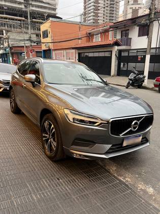 VOLVO XC60 2.0 T5 GASOLINA MOMENTUM AWD GEARTRONIC